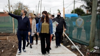 Cascallares recorrió obras en Glew y un nuevo centro para emprendedores