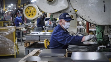 Alerta en los gremios por el triunfo opositor y la posible reforma laboral