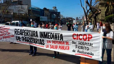 Crece la presión de los médicos para que el gobierno haga una oferta salarial concreta