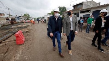 Con el ministro de Transporte, el intendente Cascallares recorrió el paso nivel de San Martín