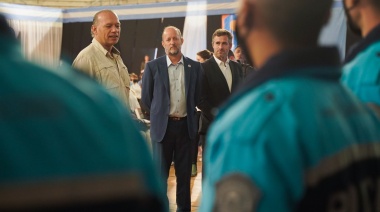 Insaurralde, Berni y Achával encabezaron la jornada de inscripción de aspirantes a la Policía Bonaerense