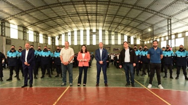 Insaurralde, Berni y Fernández participaron de la jornada de inscripción de aspirantes a la Policía Bonaerense