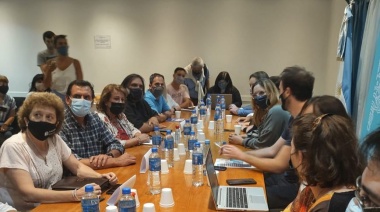 Provincia reabrió la paritaria docente y ofreció un nuevo aumento para llegar al 53,9%
