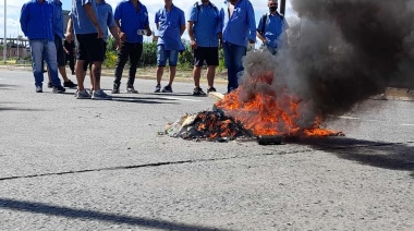 No se quiso poner el barbijo y le cortó la cara al chofer con una botella rota