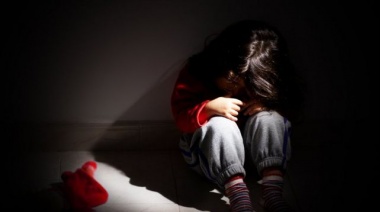 Grave denuncia de abuso a una menor contra un hombre que se habría fugado del barrio