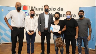 Entregaron créditos hipotecarios en Lanús