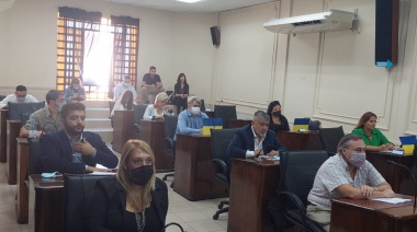 Con eje en seguridad, Grindetti encabezó una nueva apertura de sesiones del Concejo