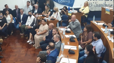 Con la obra pública como "pilar de gestión", Lesci encabezó la apertura de sesiones del Concejo