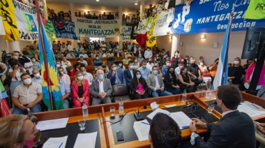 Con una defensa de la gestión y anuncios, Mantegazza encabezó la apertura de sesiones