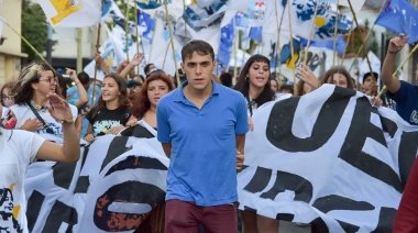 De Gregorio: “A los concejales de Juntos de Lanús les cuesta hacerse cargo de Macri”
