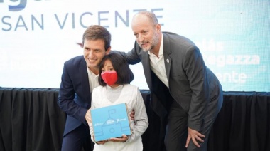 Insaurralde acompañó a Mantegazza en el lanzamiento de Conectar Igualdad San Vicente