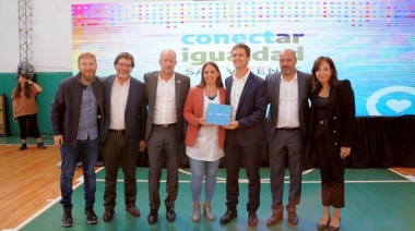 Insaurralde acompañó a Mantegazza en el lanzamiento de Conectar Igualdad San Vicente