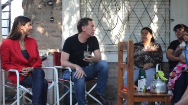 Santilli visitó Glew y dialogó con vecinos y comerciantes