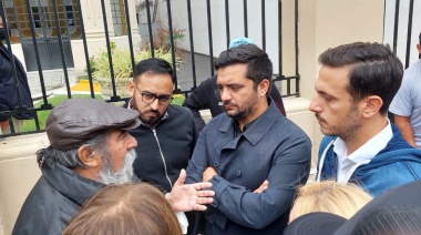 "Si hay plata para el Intendente y los concejales, tiene que haber para los trabajadores"