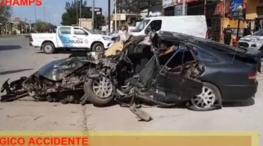 Cuatro jóvenes muertos por el choque de un auto contra un árbol en Longchamps