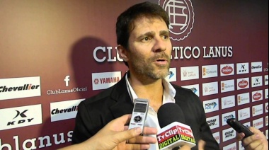 “Lanús está en una etapa de transición”