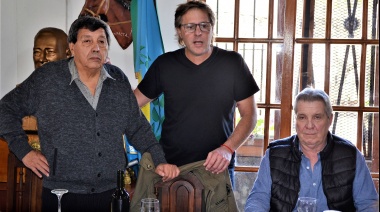 Véliz desafió a Milei: “Sos un traidor y un mentiroso, te reto a discutir donde quieras”