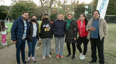 Fabiani recorrió la renovada plaza “La Familia” de Don Orione