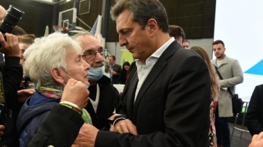 “Con conectividad, estamos generando igualdad de oportunidades", recalcó Massa