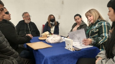 Reunión entre funcionarios del Municipio y representantes de la Iglesia de la Buena Nueva