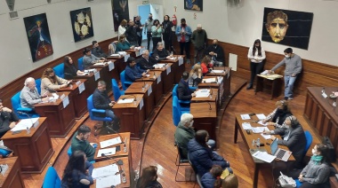 Con cruces por la compra y expropiación de terrenos se desarrolló una nueva sesión