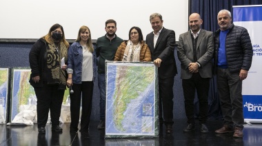 En el “Día Nacional del Libro” relanzaron el programa municipal de alfabetización