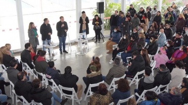 Santilli visitó Lomas: “Hay una provincia de Buenos Aires que quiere salir adelante"