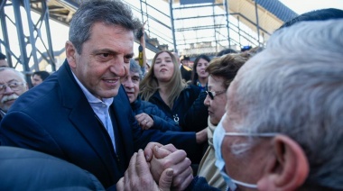 Massa en la inauguración de la Estación Grand Bourg: “Traemos soluciones para los pasajeros”