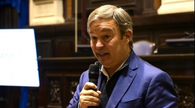 Cascallares destacó la “trayectoria y capacidad de gestión” de Massa