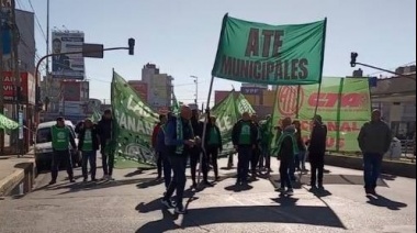 ATE Lanús se movilizó contra el descuento por el paro