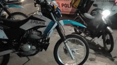 Dos detenidos en el centro de Lanús por robar con una réplica de arma de fuego