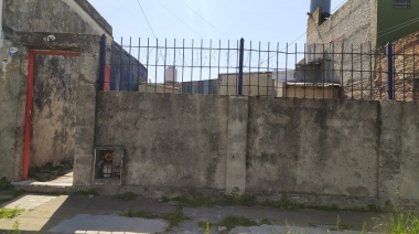 Se hicieron pasar por operarios de Edesur y asaltaron a una jubilada en Lanús