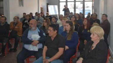Vacarezza y Quarracino presentaron su último libro en Adrogué