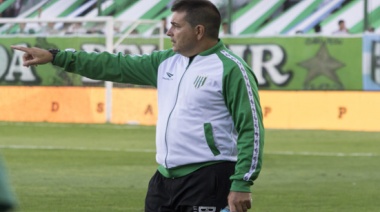 Claudio Vivas no es más técnico de Banfield