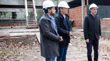 Completan el techo y ya instalan servicios en el edificio de aulas de la UNAB