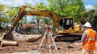 Finalizó la obra hidráulica y colocan los pilotes para el paso bajo nivel de Calzada