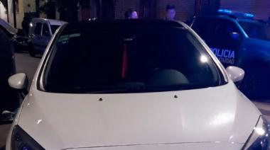 Robaron en Avellaneda y chocaron un patrullero en La Boca: tienen 13, 15 y 18 años