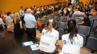 Realizan operativos preventivos para cuidar a los estudiantes en las fiestas de egresados