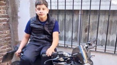 La familia Tiziano Bustos denunció que "la Policía  tiró gas pimienta" durante el reclamo de justicia