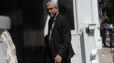 Presionado, por "los bastones de mariscal", Ferraresi apuró su candidatura local y nadie le cree cuando habla de las PASO