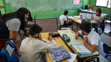 Gobierno bonaerense acuerda con gremios el calendario escolar de este año
