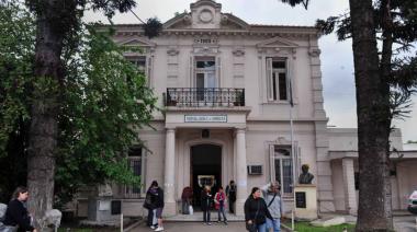 Detuvieron a una médica trucha en el Hospital Gandulfo que atendía con una matrícula robada