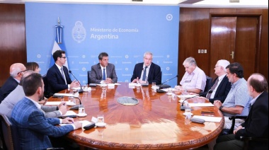 Massa y Perczyk firmaron con representantes de escuelas privadas un tope a los aumentos de cuotas