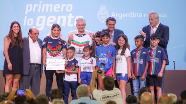 Fernández pidió “estar unidos para que los enemigos de la patria no vuelvan al poder”
