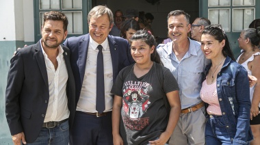 Cascallares y Fabiani encabezaron el inicio de clases en escuelas de Glew y San José