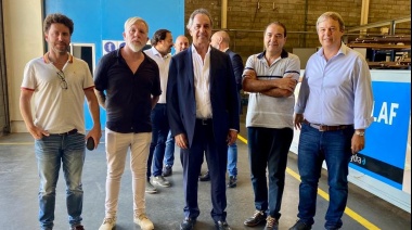 Scioli y Cascallares recorrieron una de las fábricas de grifería más importantes del país
