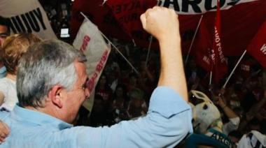 Morales saca pecho en la interna radical