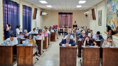 Convenios y estatuto docente, los ejes de la sesión en Lanús