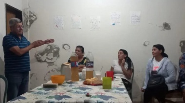 Víctor De Gennaro encabezó un encuentro en Lanús Oeste