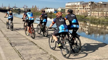 “Los Bici voladores de Banfield”, un estilo de vida sobre ruedas